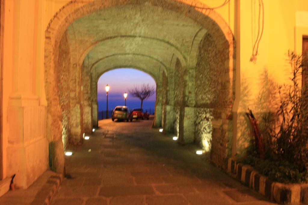 Villa Le Terrazze Di Martina à Nicotera Extérieur photo